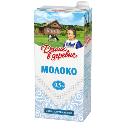 Молоко ультрапастеризованное Домик в деревне 0,5%