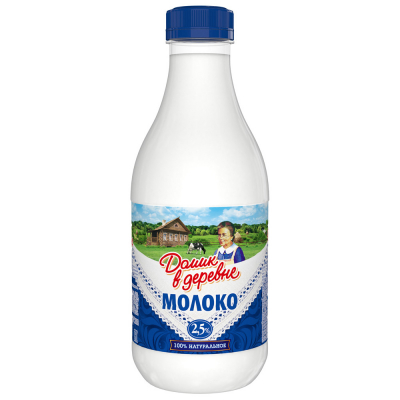 Молоко Домик в деревне пастеризованное 2,5% ПЭТ