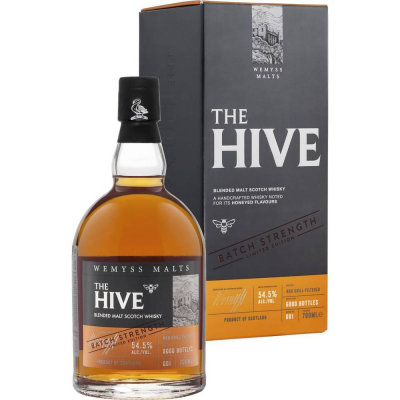 Виски шотландский солодовый Хайв Бэтч Стренгс 3 года в подарочной упаковке (The Hive Batch Strenght), 55,5%