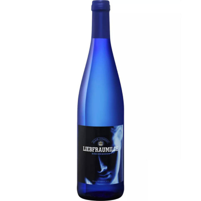 Вино Молоко любимой женщины (гол. бут) 2018 белое полусладкое (Liebfraumilch blue bottle), 8,5 %