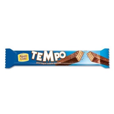 Батончик шоколадный Alpen Gold Tempo с начинкой из вафель