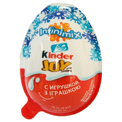 Яйцо из молочного шоколада Киндер Джой Инфин Мальчики
